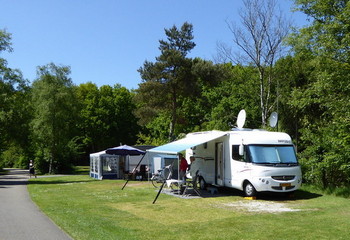 Camping de Bronzen Emmer camper tekst